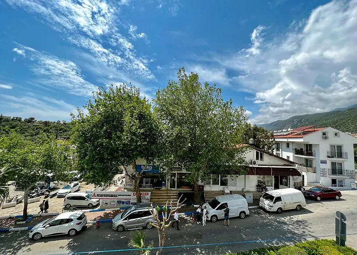 Centre - The Rush Apart-2 Κας